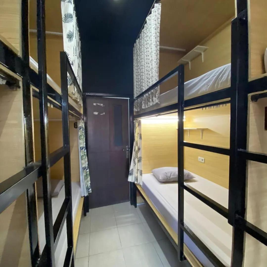 Innbox Hostel Sorong Εξωτερικό φωτογραφία