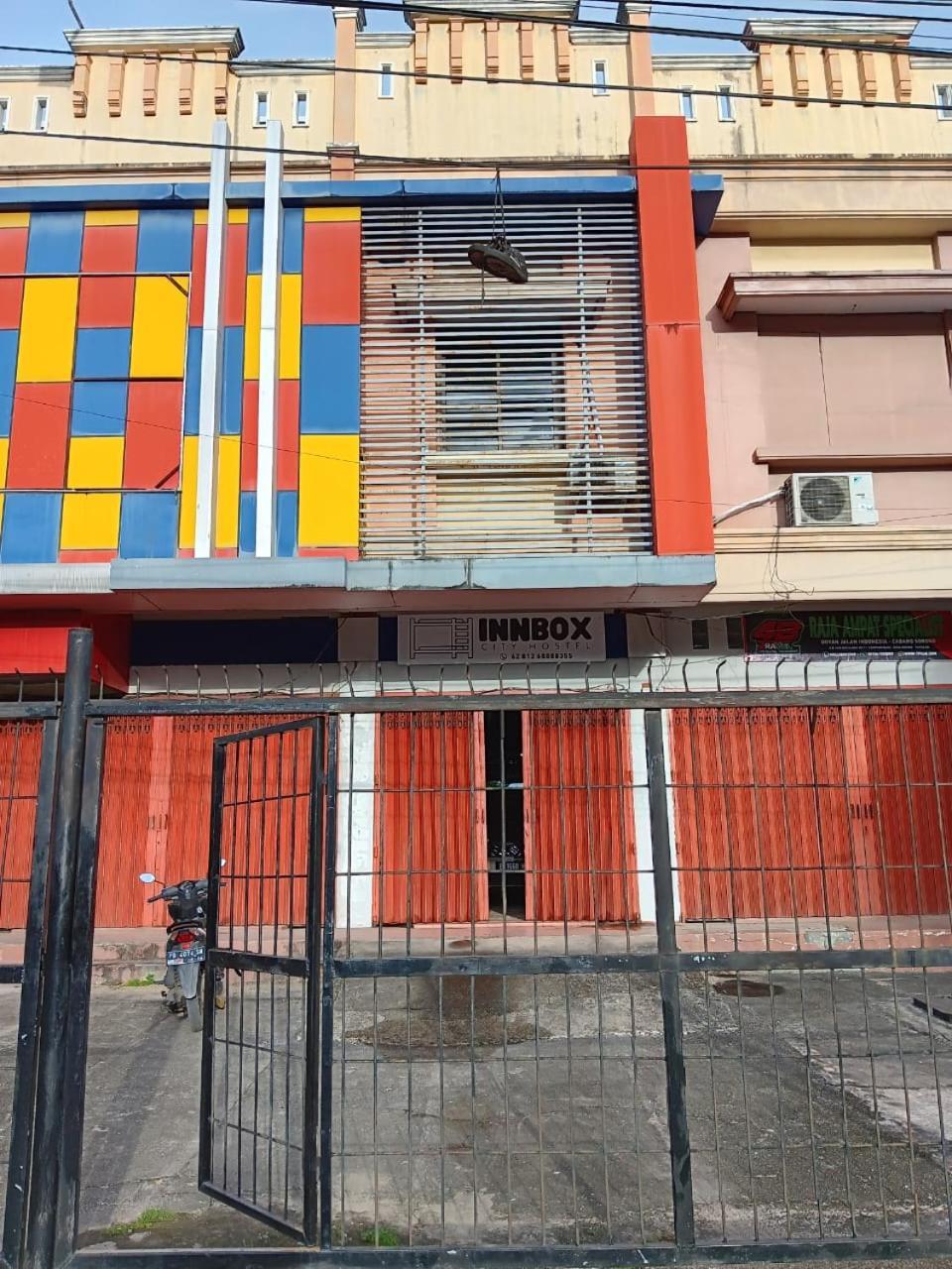 Innbox Hostel Sorong Εξωτερικό φωτογραφία