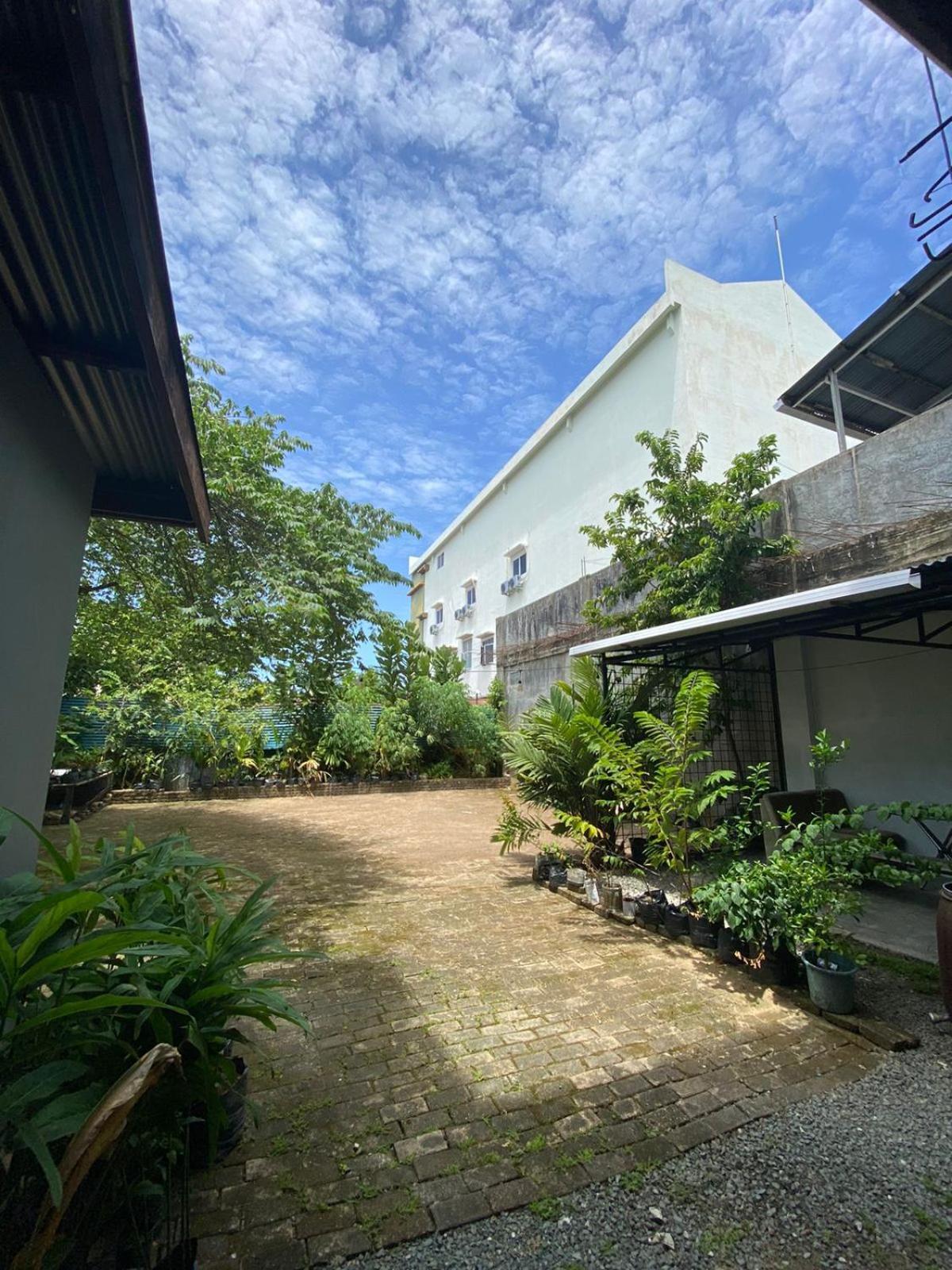 Innbox Hostel Sorong Εξωτερικό φωτογραφία