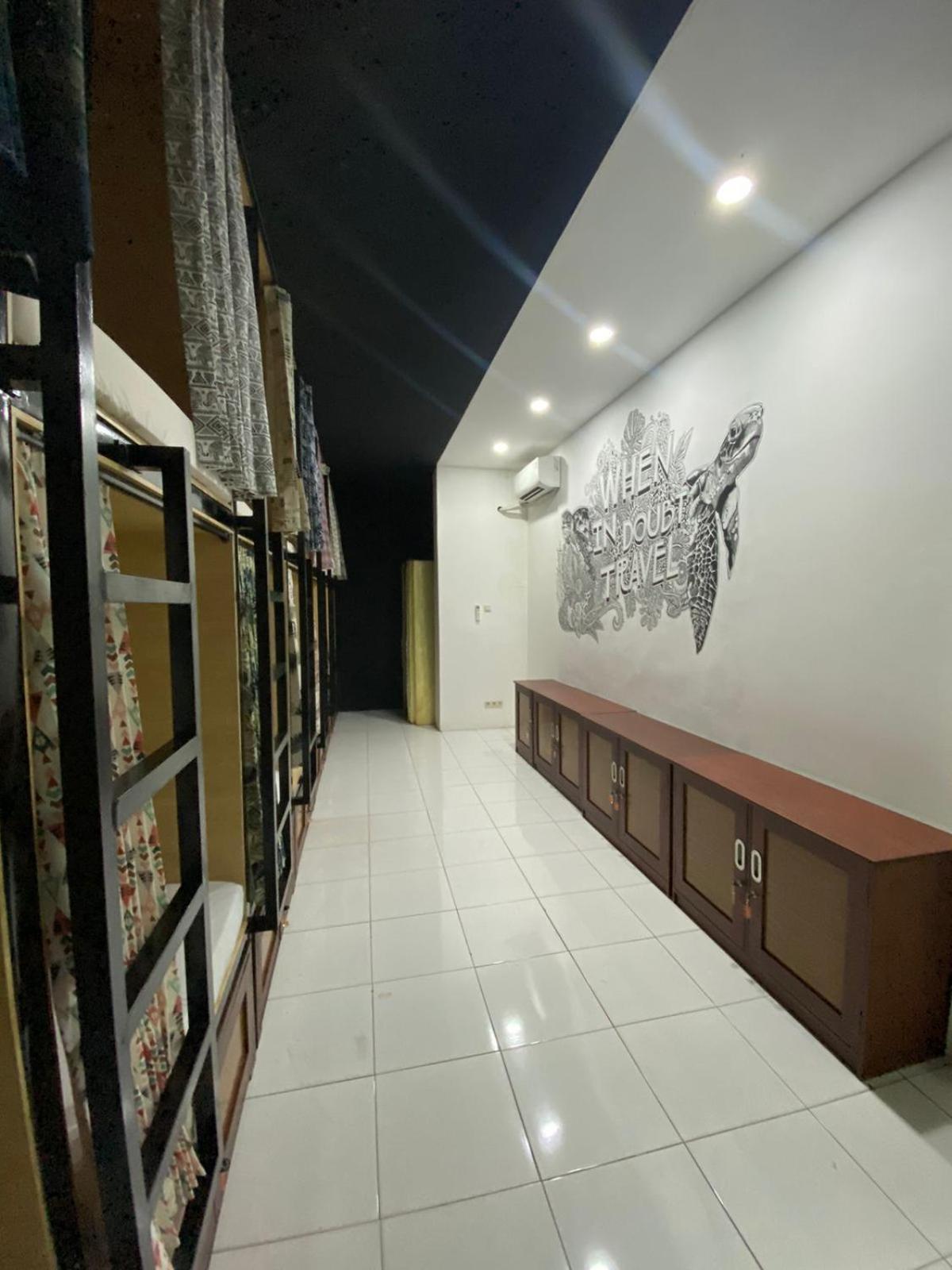 Innbox Hostel Sorong Εξωτερικό φωτογραφία