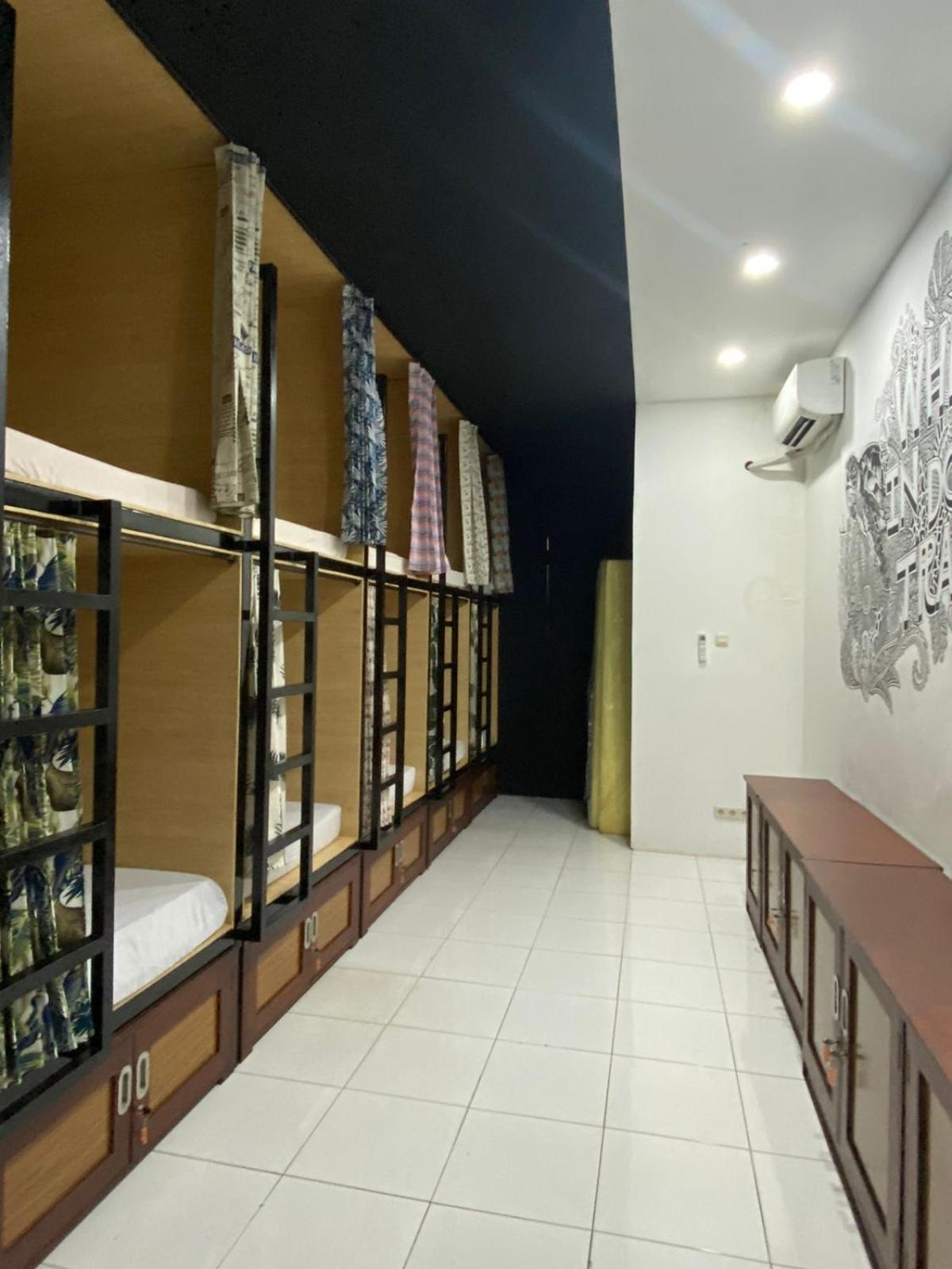 Innbox Hostel Sorong Εξωτερικό φωτογραφία
