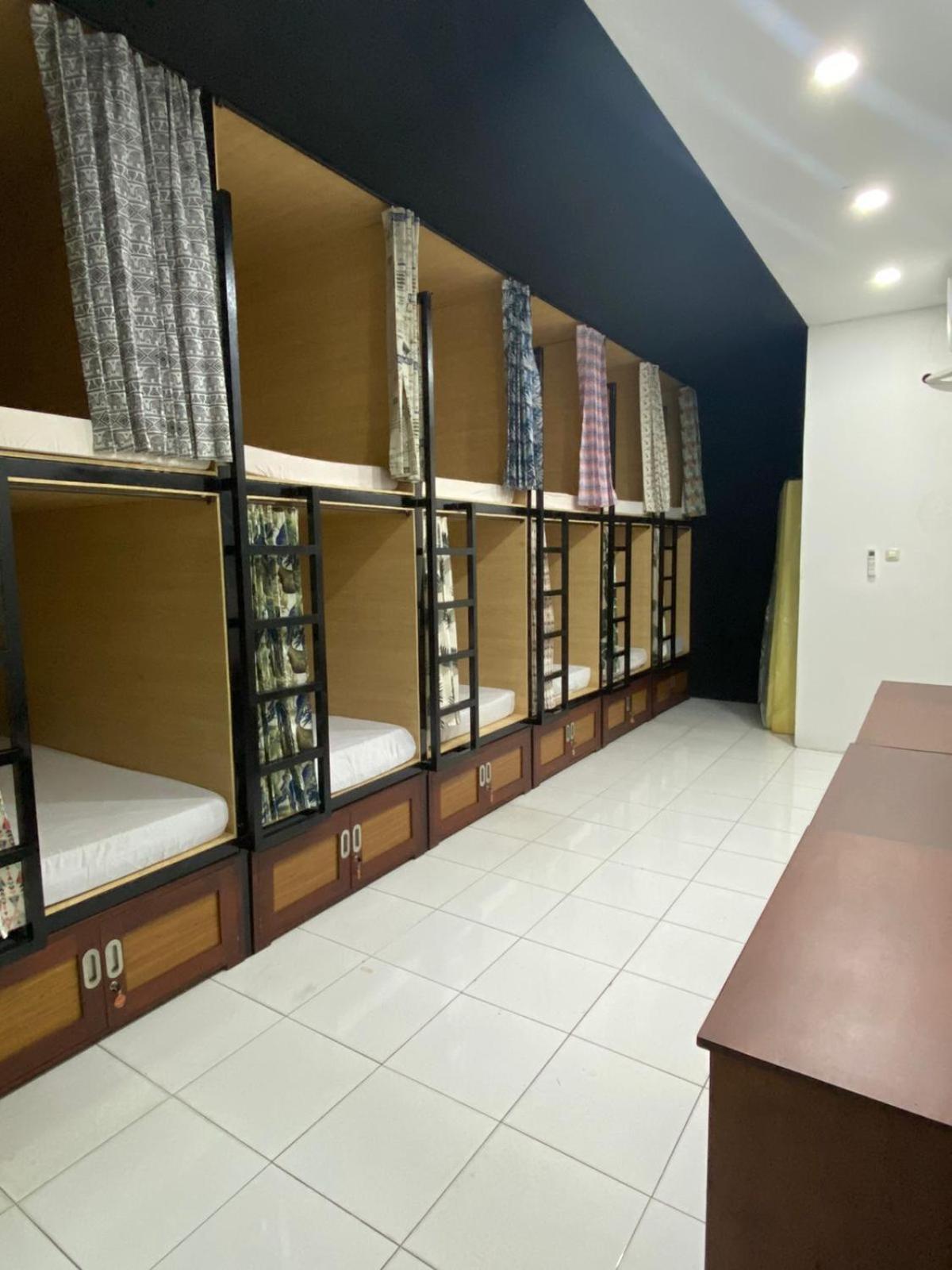Innbox Hostel Sorong Εξωτερικό φωτογραφία